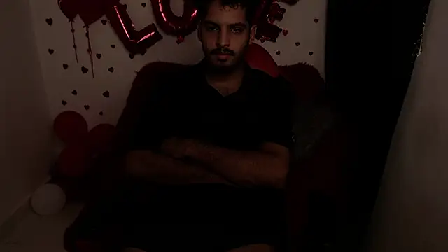 Snapshot of mister_fox723 chatting on 02/18/26, 05:14 mister fox723 online show from 02/18/26, 05:14