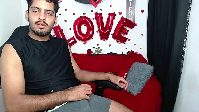 Snapshot of mister_fox723 chatting on 02/20/26, 04:09 mister fox723 online show from 02/20/26, 04:09