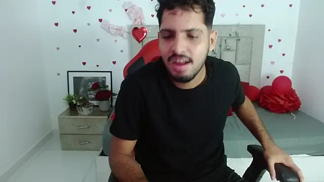 Snapshot of mister_fox723 chatting on 02/27/26, 03:28 mister fox723 online show from 02/27/26, 03:28