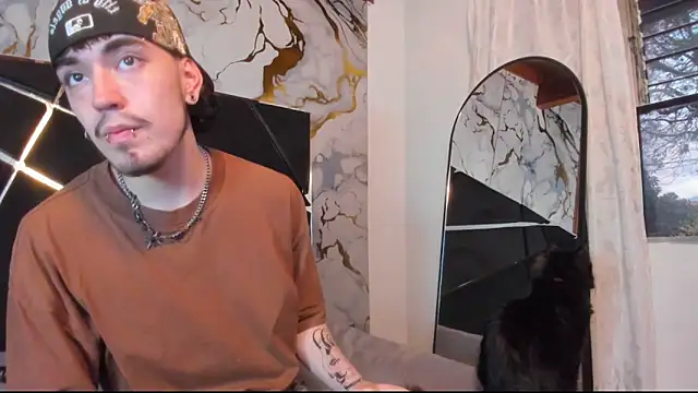 Couple In Heat online show from 03/31/26, 08:31