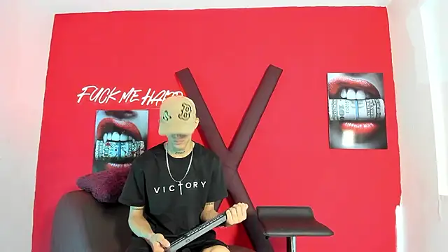 Snapshot of BOYS_PLAY chatting on 02/28/26, 01:23 BOYS PLAY online show from 02/28/26, 01:23