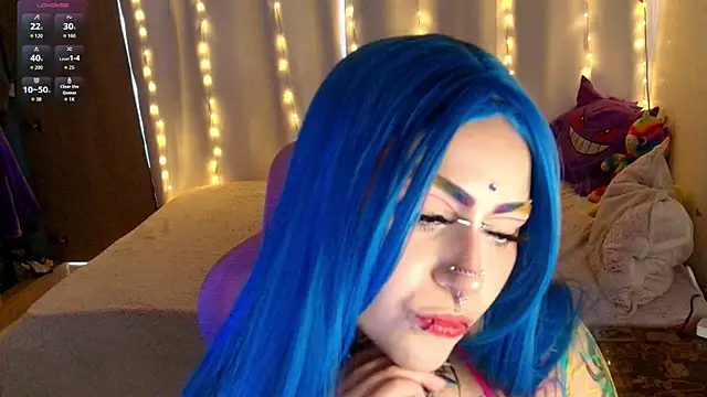 Snapshot of maliciaXpoison chatting on 03/06/26, 09:33 maliciaXpoison online show from 03/06/26, 09:33