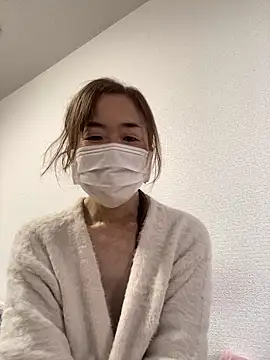 Snapshot of hanaworld chatting on 02/17/26, 10:16 hanaworld online show from 02/17/26, 10:16