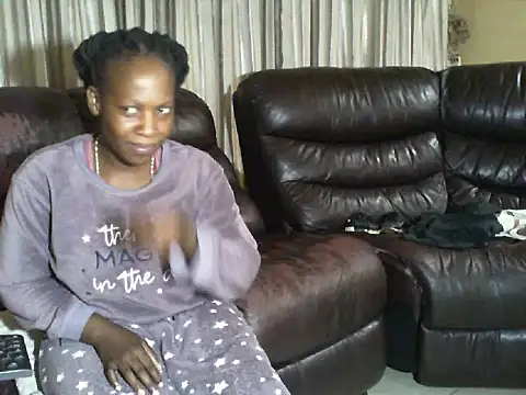 Snapshot of Sky-Diamond chatting on 03/12/26, 04:40 Sky-Diamond online show from 03/12/26, 04:40