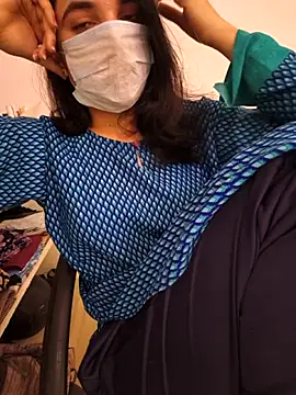 tanzum khan3202 online show from 04/15/26, 06:31