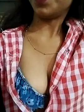 Snapshot of Miss_Anamika__ chatting on 03/15/26, 10:10 Miss Anamika online show from 03/15/26, 10:10