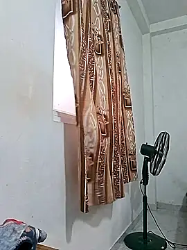 Snapshot of Queen_Saara chatting on 03/22/26, 12:41 Queen Saara online show from 03/22/26, 12:41