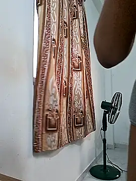 Snapshot of Queen_Saara chatting on 03/23/26, 12:31 Queen Saara online show from 03/23/26, 12:31