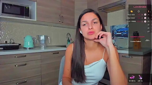 Snapshot of AngelGabe chatting on 02/15/26, 01:52 AngelGabe online show from 02/15/26, 01:52