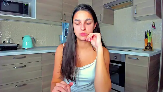 Snapshot of AngelGabe chatting on 02/23/26, 01:41 AngelGabe online show from 02/23/26, 01:41