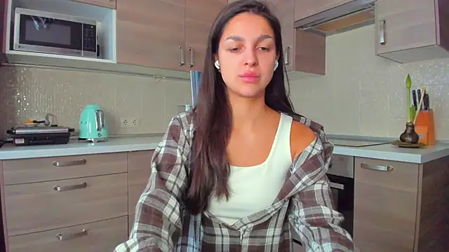 Snapshot of AngelGabe chatting on 02/27/26, 09:31 AngelGabe online show from 02/27/26, 09:31