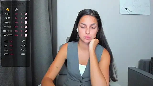 Snapshot of AngelGabe chatting on 06/19/26, 05:50 AngelGabe online show from 06/19/26, 05:50