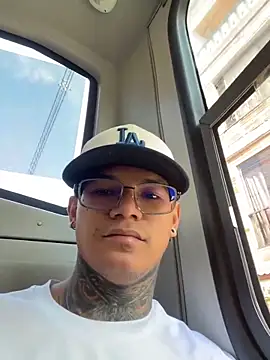 Maxtor  online show from 02/26/26, 02:16