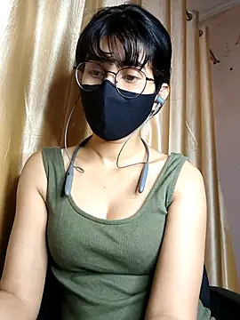 Snapshot of Rani_ishere_01 chatting on 02/25/26, 05:33 Rani ishere 01 online show from 02/25/26, 05:33