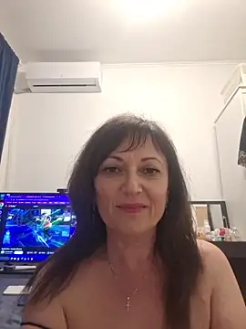 Snapshot of SaraGina chatting on 03/19/26, 09:52 SaraGina online show from 03/19/26, 09:52