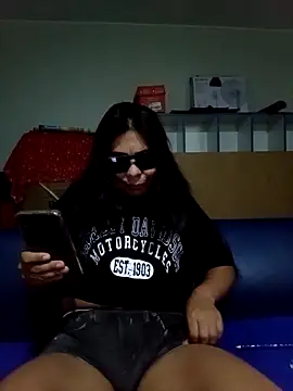 Snapshot of venus-marte chatting on 03/11/26, 04:51 venus-marte online show from 03/11/26, 04:51