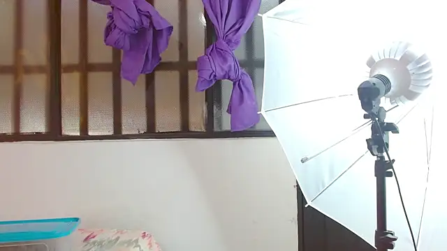 Snapshot of Miss_Ariel chatting on 02/22/26, 08:18 Miss Ariel online show from 02/22/26, 08:18