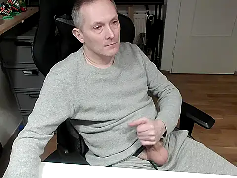 Snapshot of HornyYaro76 chatting on 02/15/26, 09:22 HornyYaro76 online show from 02/15/26, 09:22