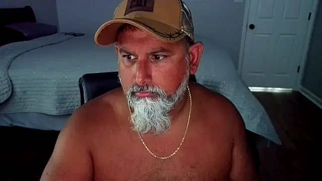 Snapshot of Brownmagic48 chatting on 07/06/26, 03:14 Brownmagic48 online show from 07/06/26, 03:14