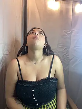 Midary pink online show from 03/03/26, 05:02