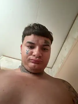 Snapshot of BigdaddyFabian chatting on 02/23/26, 02:14 BigdaddyFabian online show from 02/23/26, 02:14