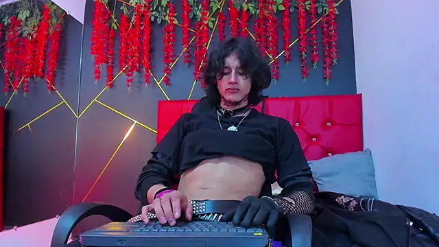 Snapshot of Dax669 chatting on 02/24/26, 02:42 Dax669 online show from 02/24/26, 02:42