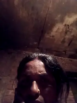 Hot re83 online show from 02/19/26, 06:15