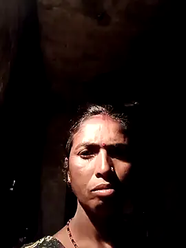 Hot re83 online show from 02/22/26, 09:57