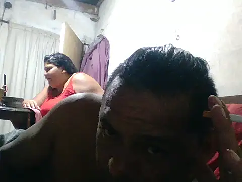 Snapshot of DesexedCooler chatting on 02/19/26, 12:39 DesexedCooler online show from 02/19/26, 12:39