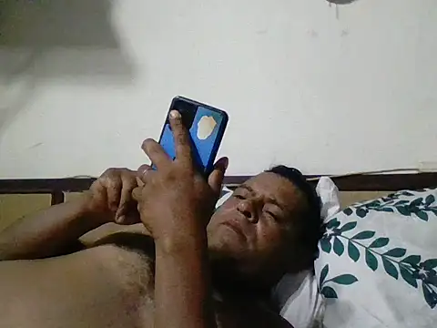 Snapshot of DesexedCooler chatting on 03/19/26, 02:15 DesexedCooler online show from 03/19/26, 02:15