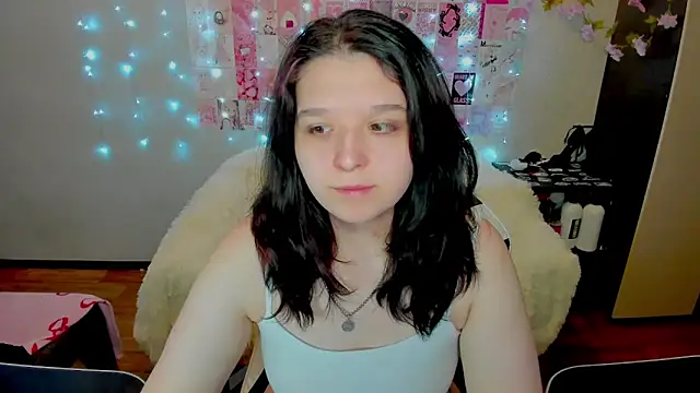 Snapshot of Kate_Acid chatting on 02/22/26, 12:01 Kate Acid online show from 02/22/26, 12:01