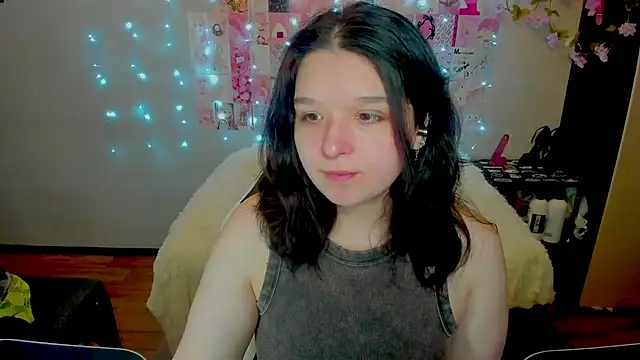 Snapshot of Kate_Acid chatting on 03/02/26, 12:35 Kate Acid online show from 03/02/26, 12:35