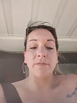 Snapshot of MissBella0969 chatting on 03/21/26, 07:17 MissBella0969 online show from 03/21/26, 07:17