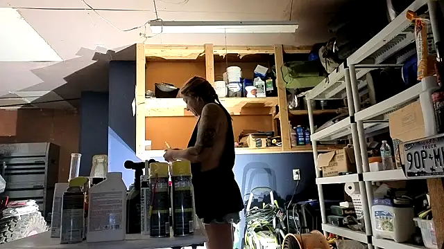 Snapshot of MissBella0969 chatting on 04/16/26, 04:41 MissBella0969 online show from 04/16/26, 04:41