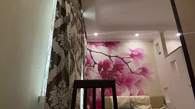 MaeRaads online show from 02/28/26, 12:28