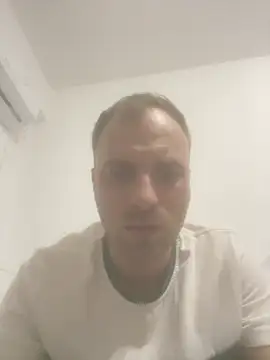 Snapshot of Scarbau chatting on 03/19/26, 11:42 Scarbau online show from 03/19/26, 11:42