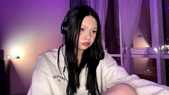 RaquelsHusband online show from 02/17/26, 02:46