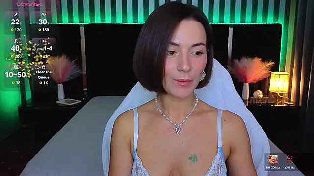 Snapshot of GracefulMichelle chatting on 06/04/26, 06:58 GracefulMichelle online show from 06/04/26, 06:58