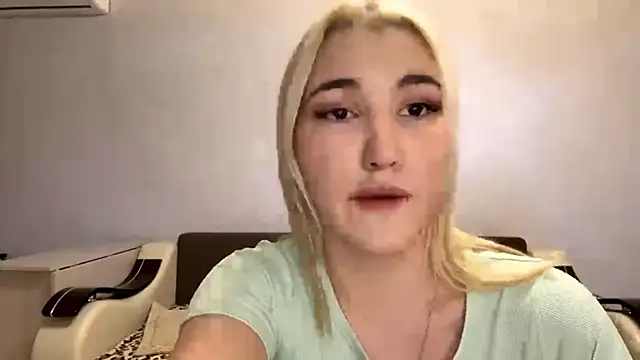 MerryVideo online show from 04/02/26, 04:48