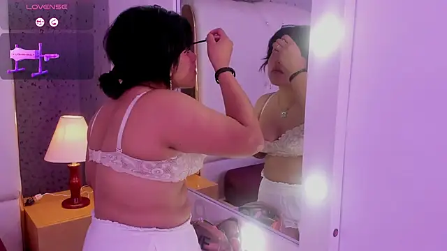 Snapshot of VinkSmokee chatting on 03/13/26, 12:34 VinkSmokee online show from 03/13/26, 12:34