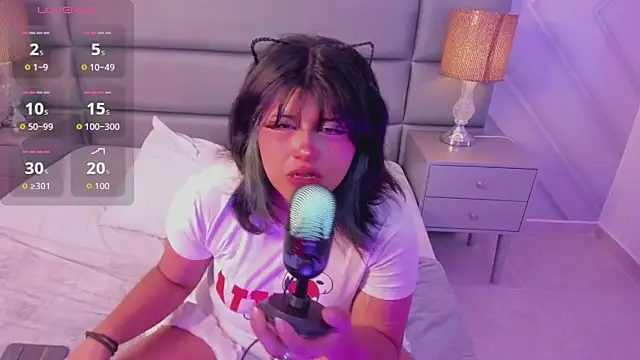 Snapshot of VinkSmokee chatting on 04/16/26, 09:39 VinkSmokee online show from 04/16/26, 09:39