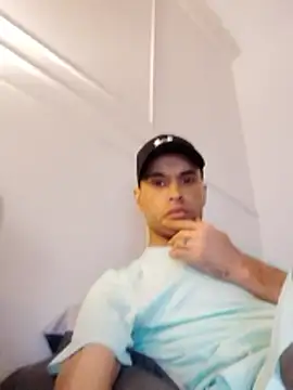 OiledAirplane74 online show from 02/21/26, 05:08