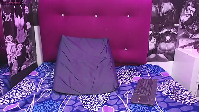 violet angel13 online show from 04/12/26, 02:00