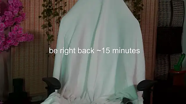 IzabellaOnes online show from 03/02/26, 07:15