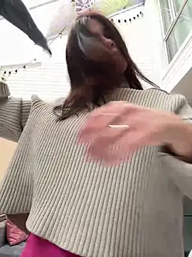 Snapshot of aleessiia chatting on 04/15/26, 01:40 aleessiia online show from 04/15/26, 01:40