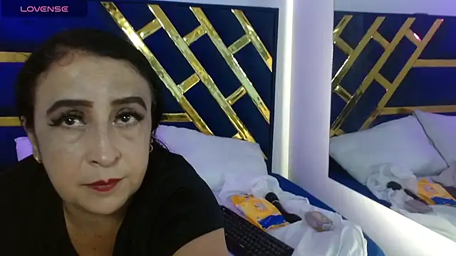 Snapshot of Annita_sex69 chatting on 04/13/26, 01:38 Annita sex69 online show from 04/13/26, 01:38