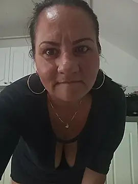 Mishell Perez online show from 02/25/26, 07:01