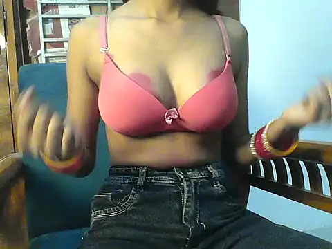 Rani1993 online show from 03/09/26, 04:33