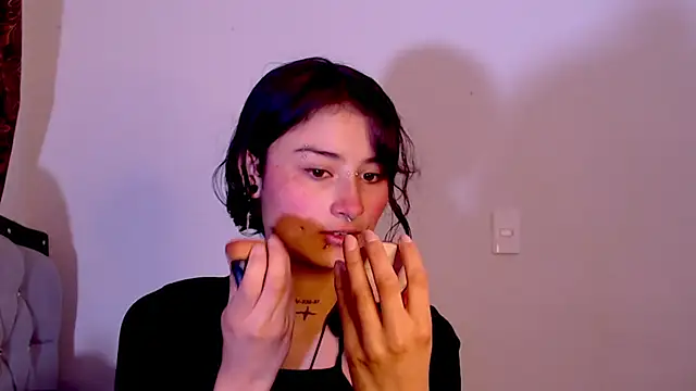 Lili  Clan online show from 02/25/26, 01:32