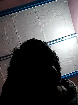 Snapshot of pussylicker9927 chatting on 03/06/26, 07:43 pussylicker9927 online show from 03/06/26, 07:43